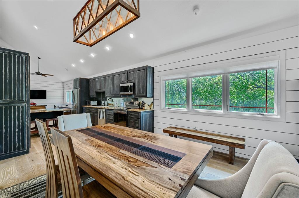 Hills Of Lone Star The - Farm