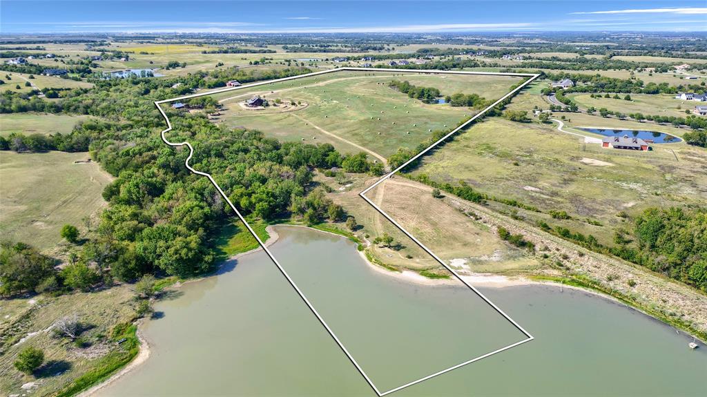 Hills Of Lone Star The - Farm