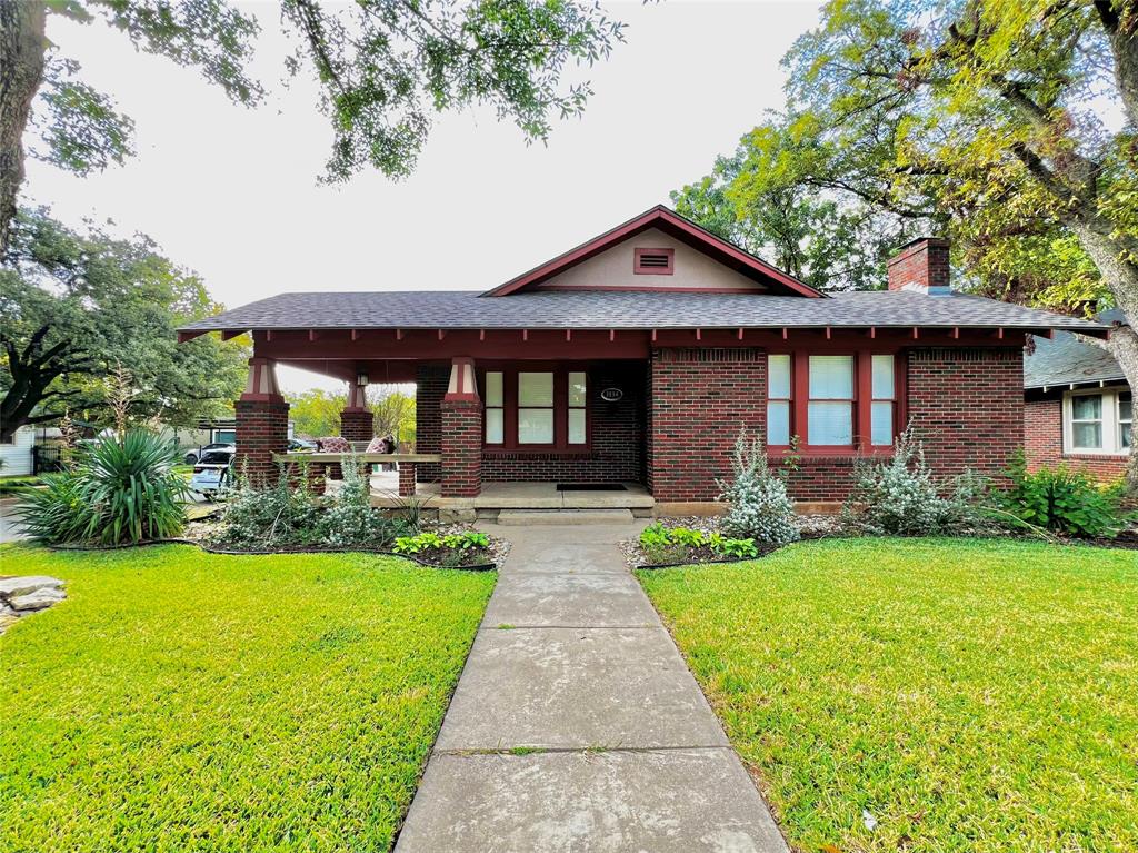 3534 Meadowbrook Drive