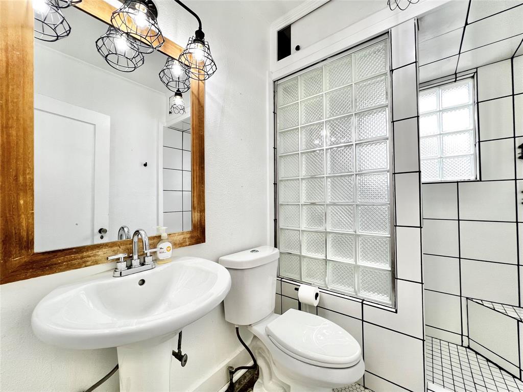3534 Meadowbrook Drive