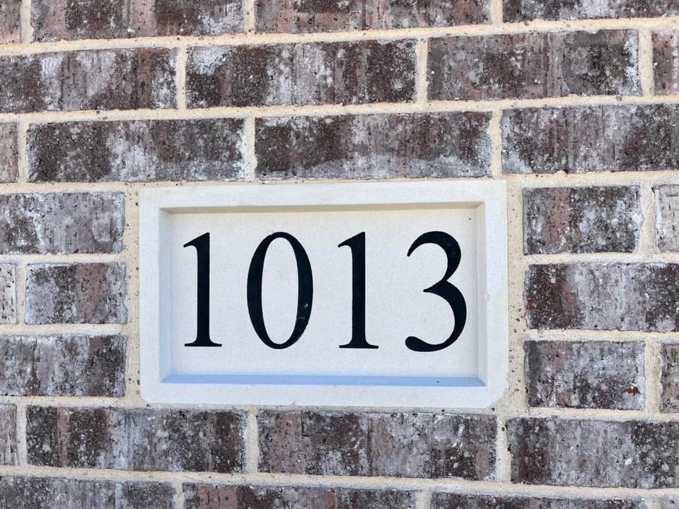 1013 Pecan Tree Lane