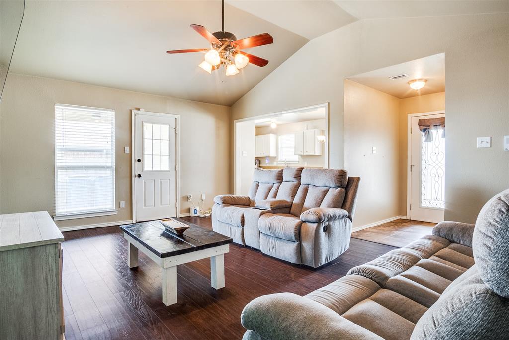 206 Cheyenne Trail