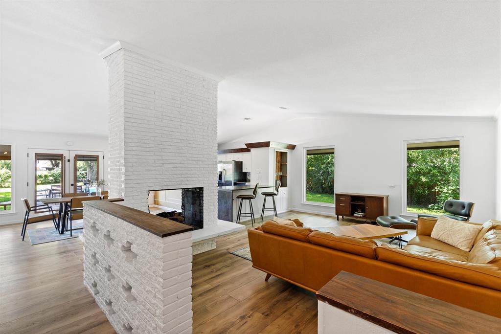 1110 Hadrian Court