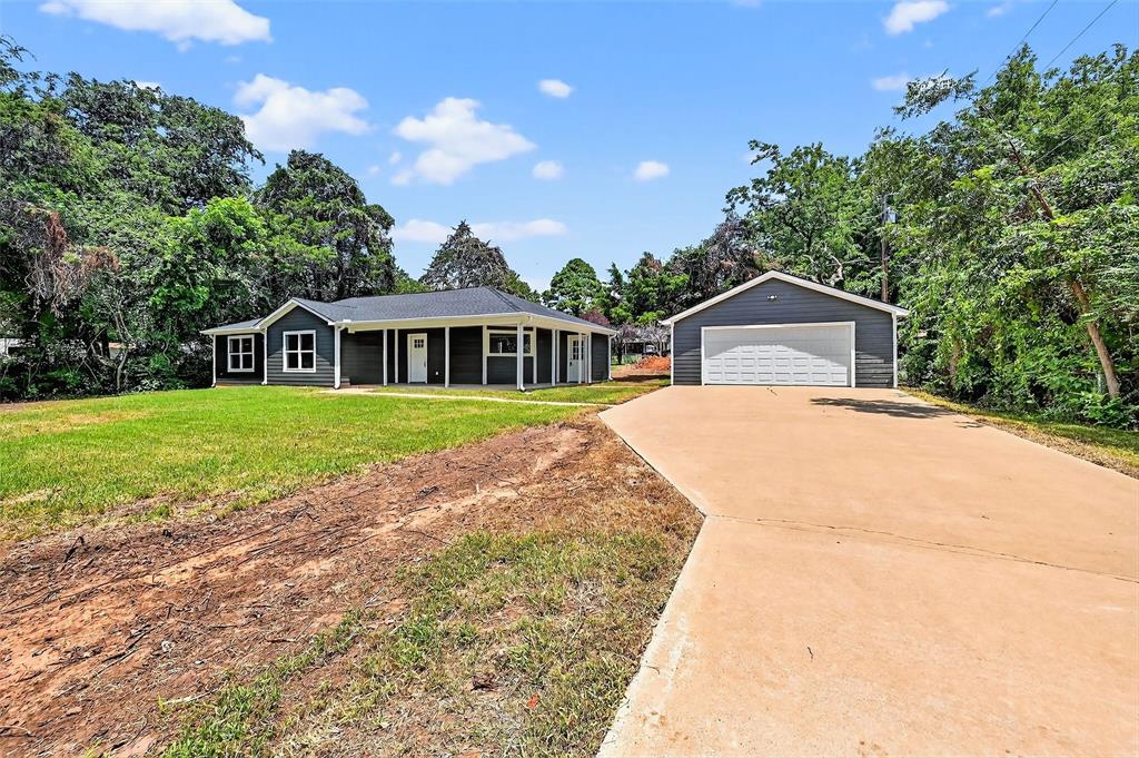 401 Graves Circle