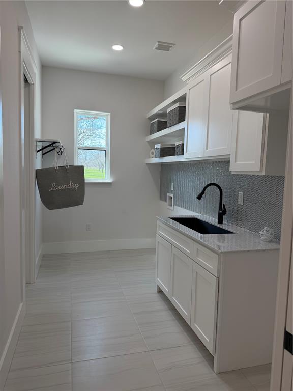 THE LANDINGS EAST - Residential