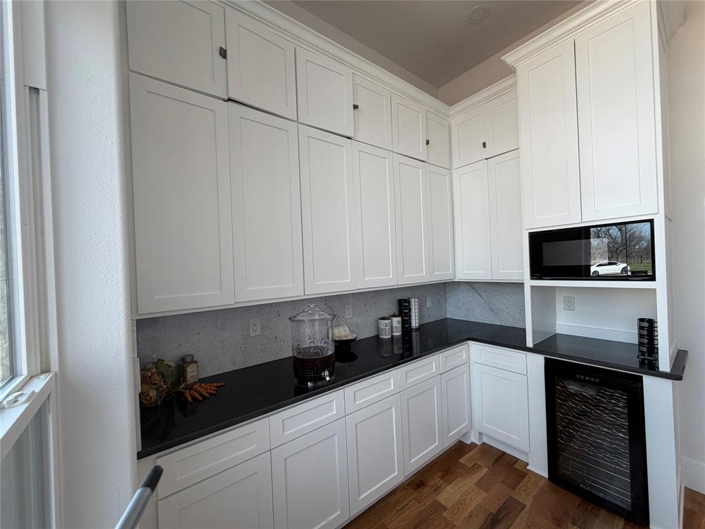 THE LANDINGS EAST - Residential