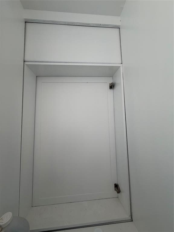 THE LANDINGS EAST - Residential