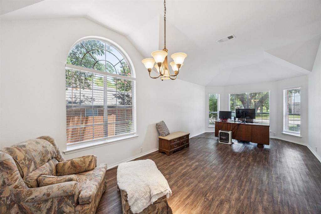 1419 Grass Valley