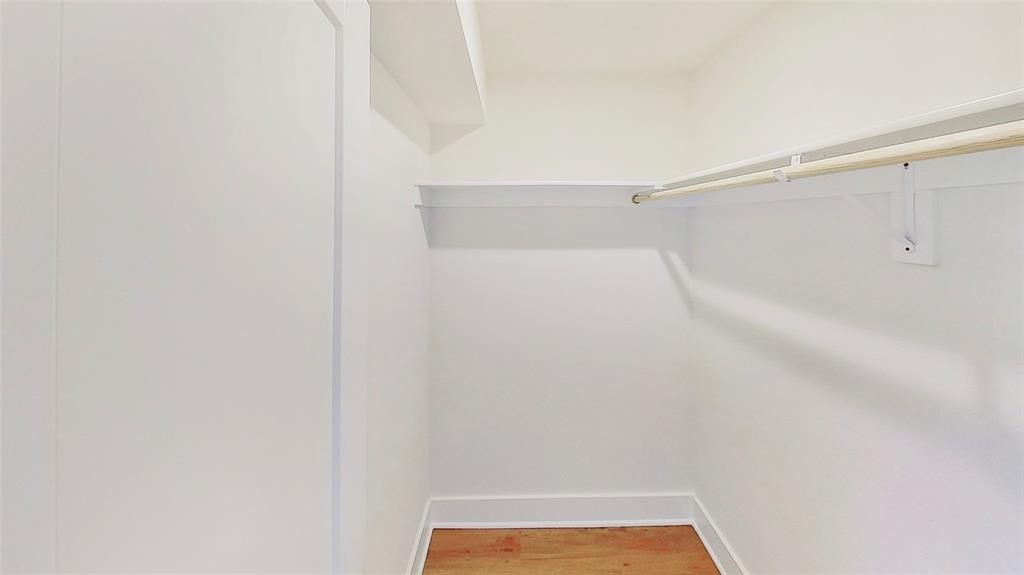 Munger Place Add Sec 02 - Residential Lease