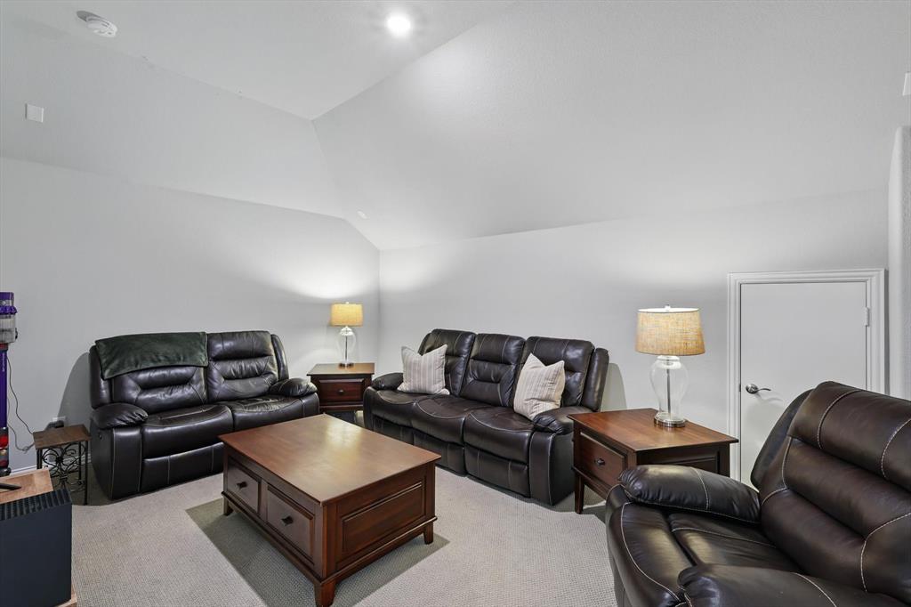 The Ridge at Northlake - Residential