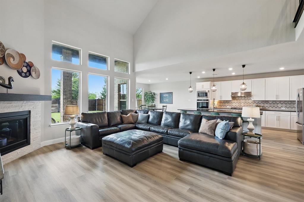 The Ridge at Northlake - Residential