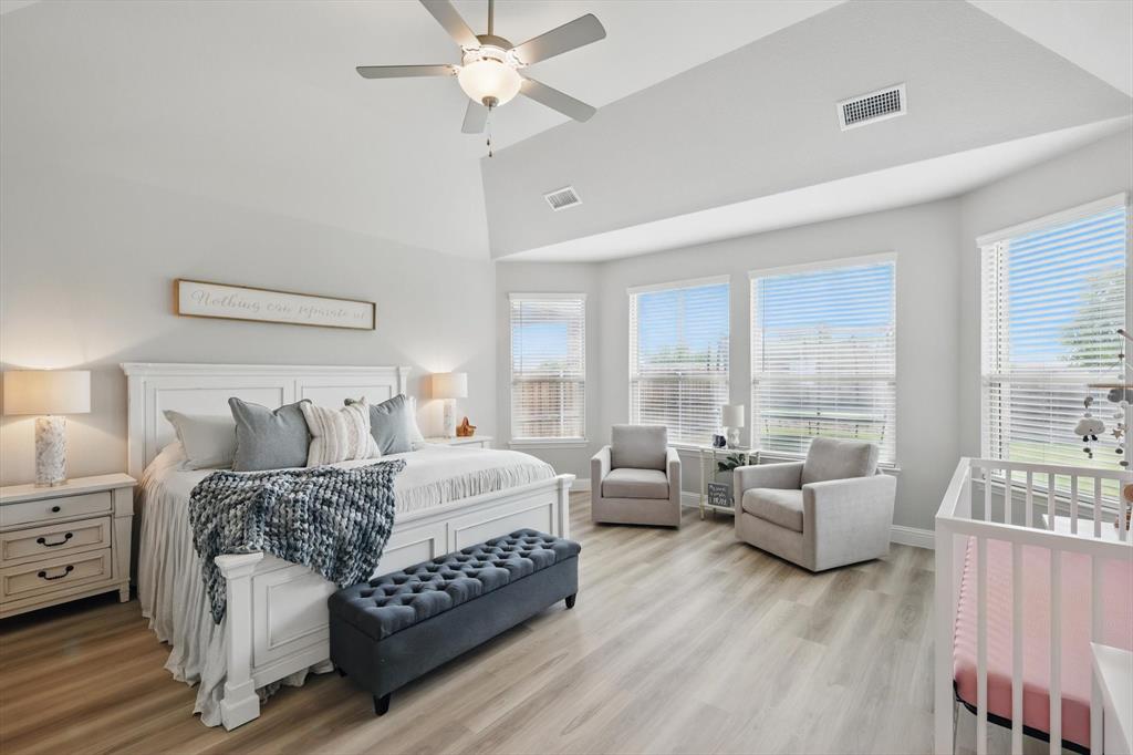 The Ridge at Northlake - Residential