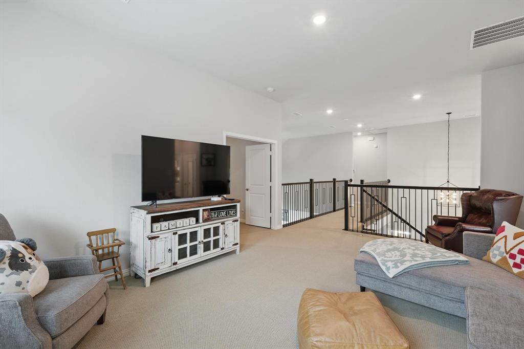 The Ridge at Northlake - Residential