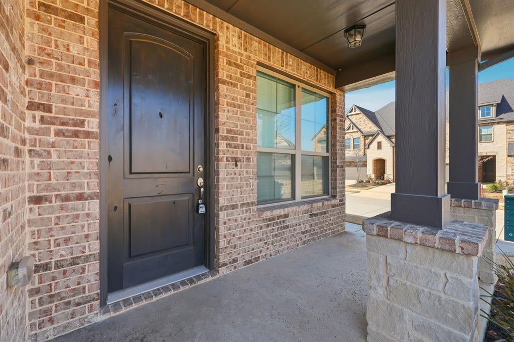 5402 Winged Foot Drive