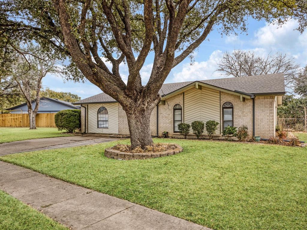 424 Bluebonnet Trail