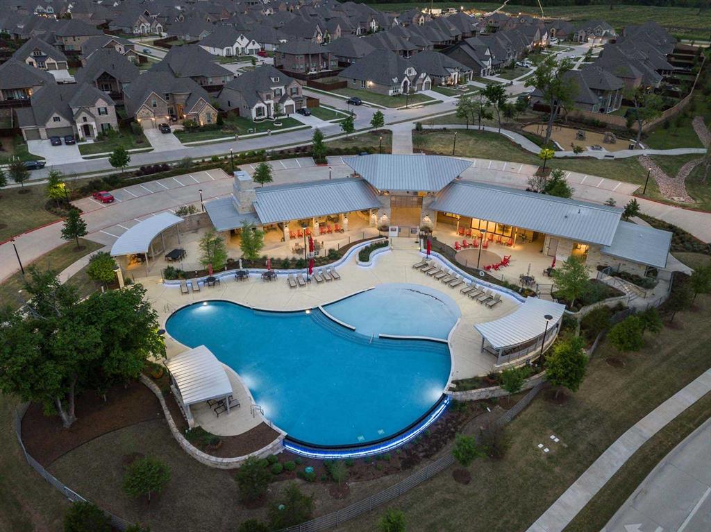 Trinity Falls - Residential