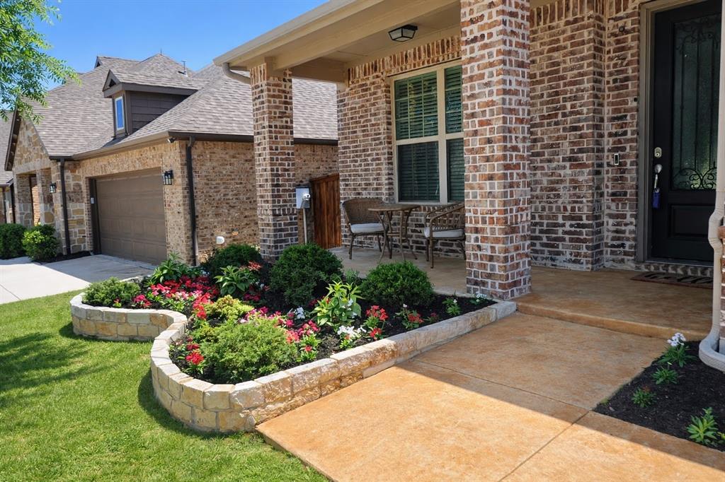 933 Spring Falls Drive