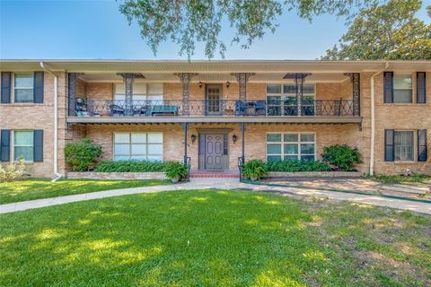 6131 Bandera Avenue A Dallas TX 75225