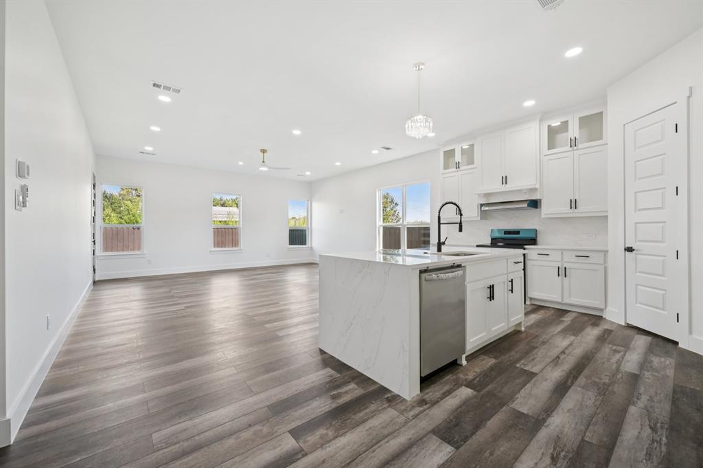 Harbor Point - Residential