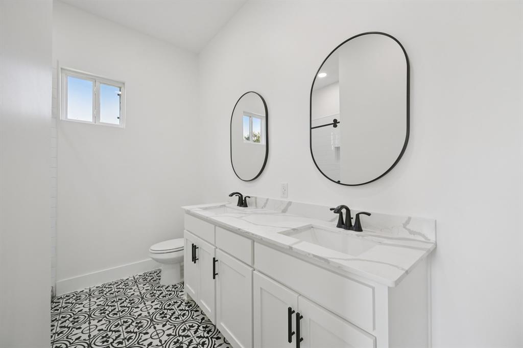 Harbor Point - Residential