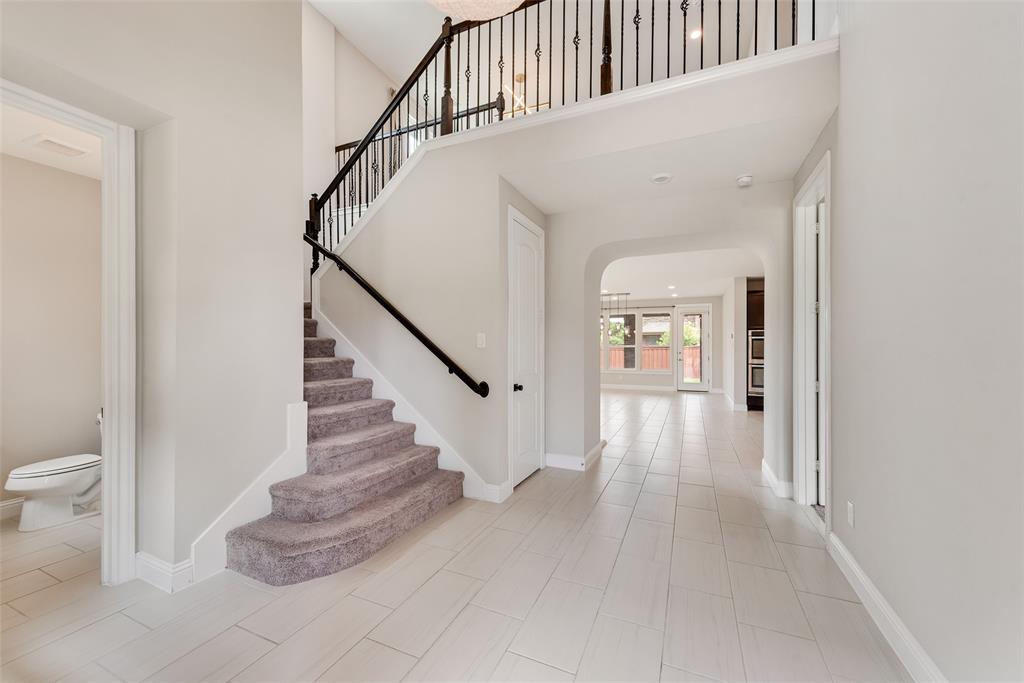 9814 Gristmill Lane