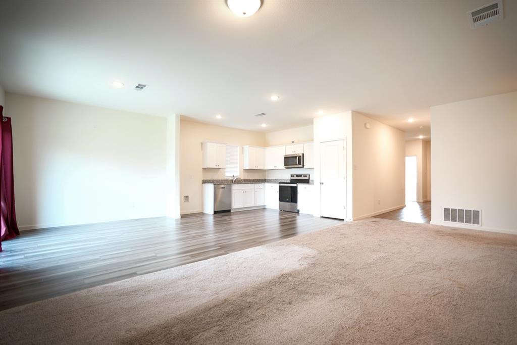 7 Winship Drive