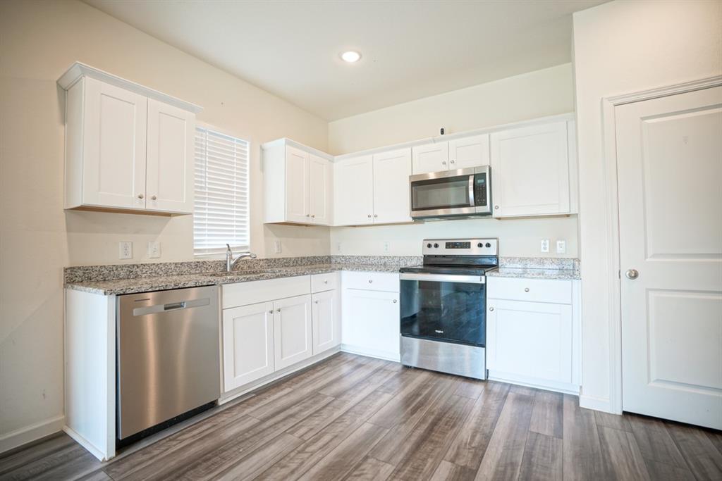 7 Winship Drive