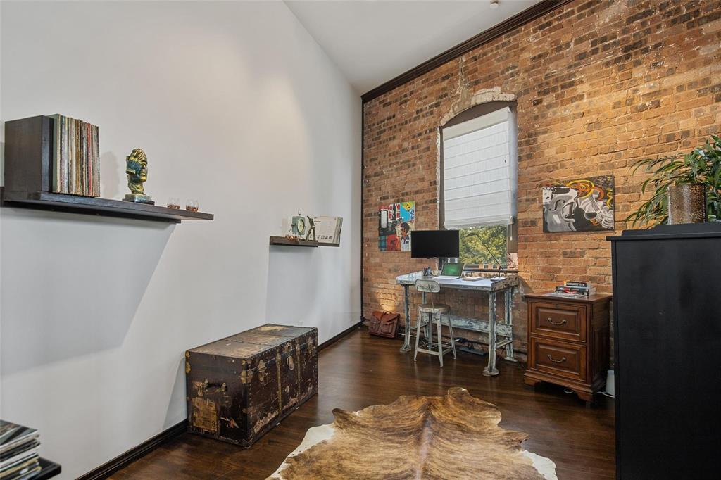 Kelly Park Studio Condos - Residential Lease