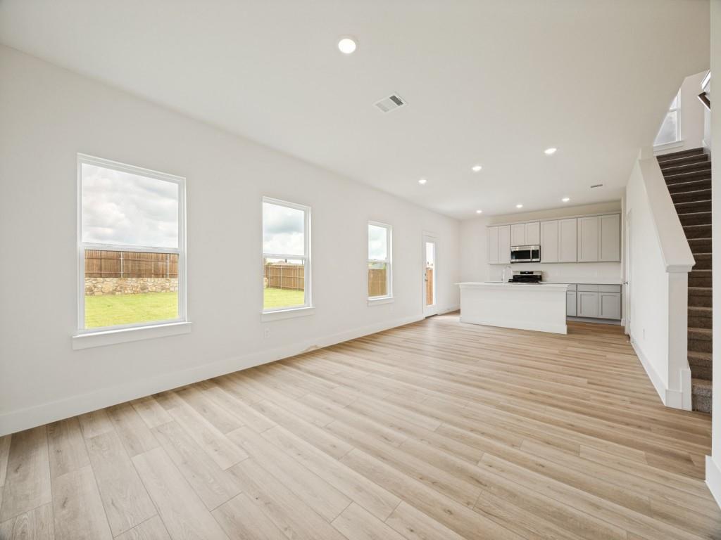 2406 Stonebriar Lane