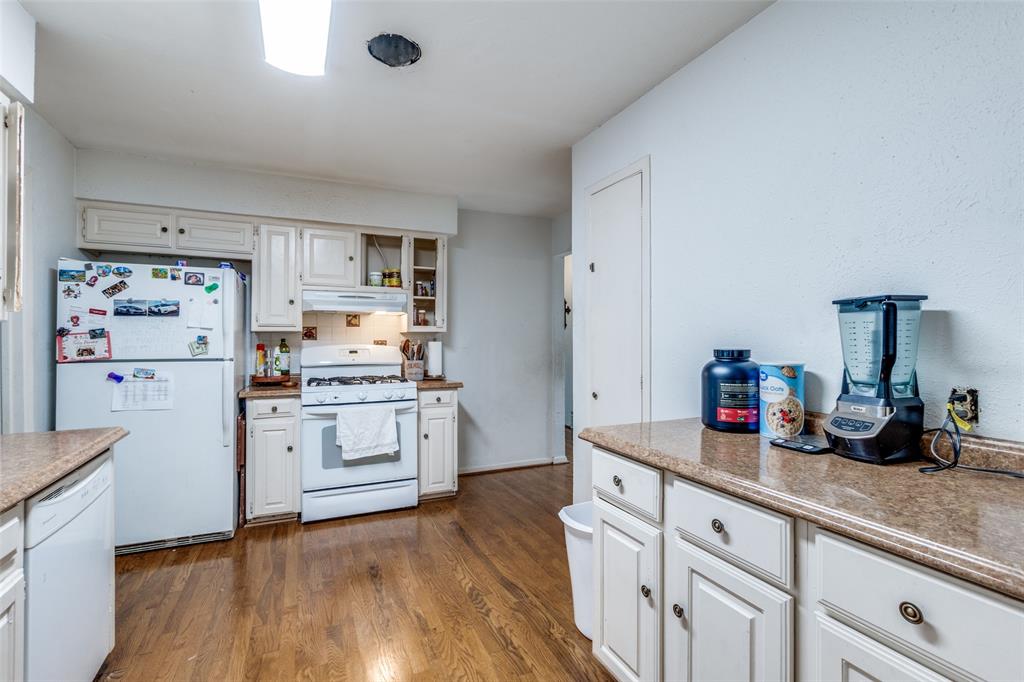 Dallas, Texas 75228, United States, 3 Bedrooms Bedrooms, ,2 BathroomsBathrooms,Residential,Active,133423