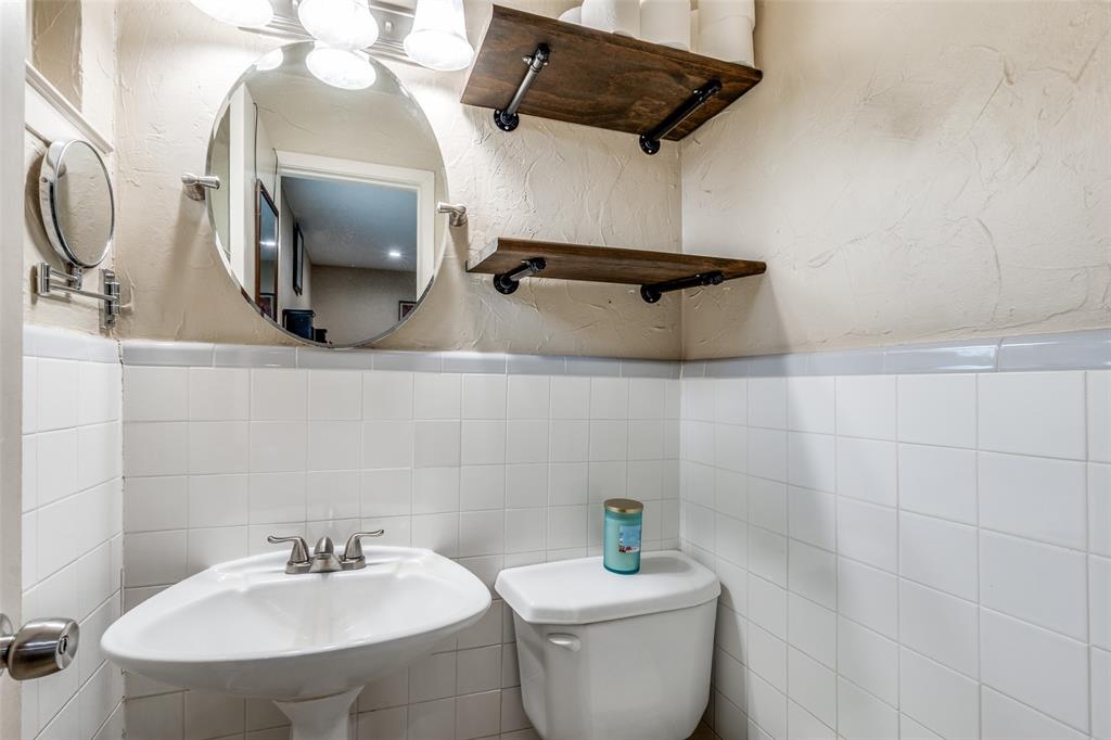 Dallas, Texas 75228, United States, 3 Bedrooms Bedrooms, ,2 BathroomsBathrooms,Residential,Active,133423