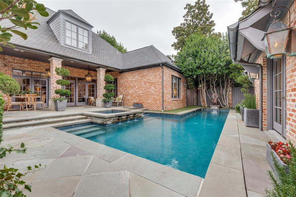 Lake Forest Ph C - Residential