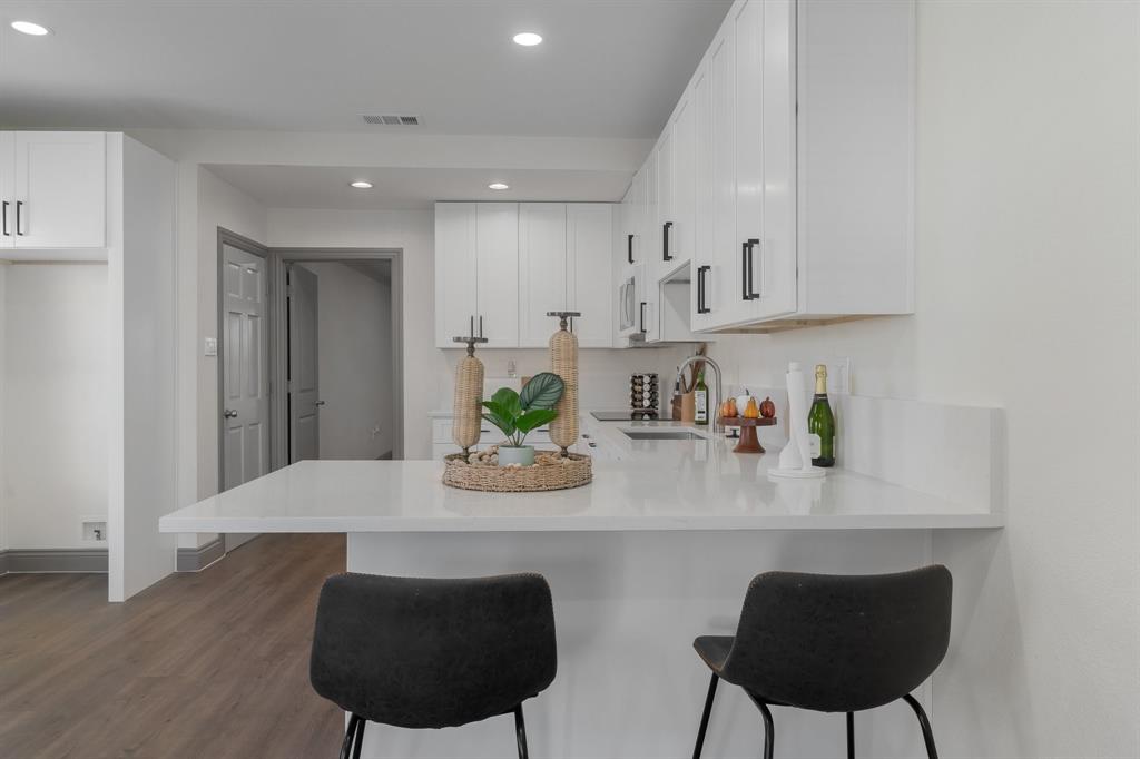 Keating C A 01 - Residential