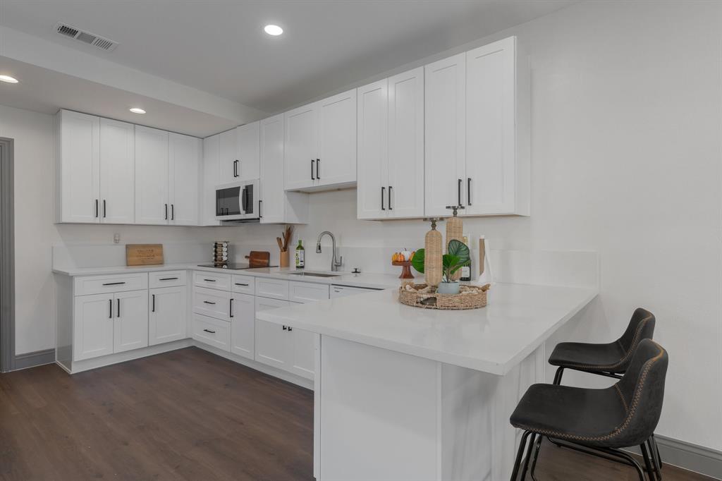 Keating C A 01 - Residential