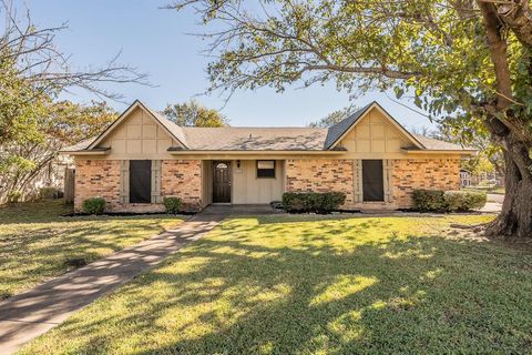 1700 Brookhaven Street Cleburne TX 76033