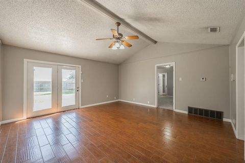 Tiny photo for 1700 Brookhaven Street, Cleburne, TX 76033 (MLS # 21101486)