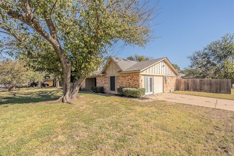 Tiny photo for 1700 Brookhaven Street, Cleburne, TX 76033 (MLS # 21101486)