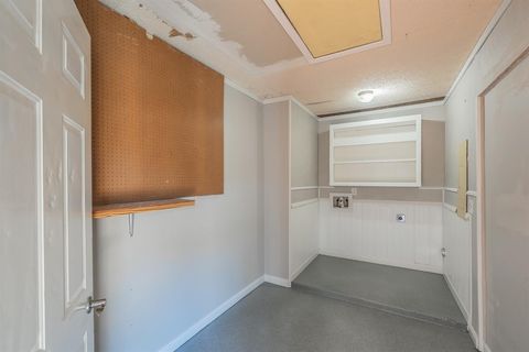 Tiny photo for 1700 Brookhaven Street, Cleburne, TX 76033 (MLS # 21101486)