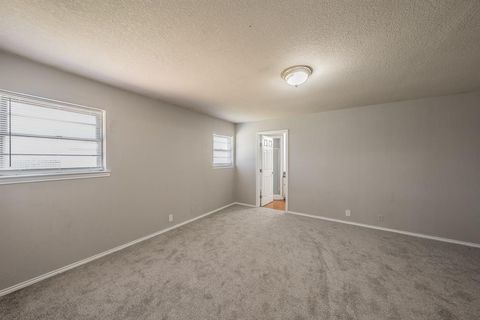 Tiny photo for 1700 Brookhaven Street, Cleburne, TX 76033 (MLS # 21101486)