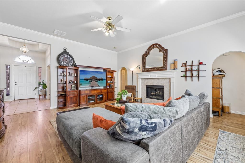 204 Sherwood Drive