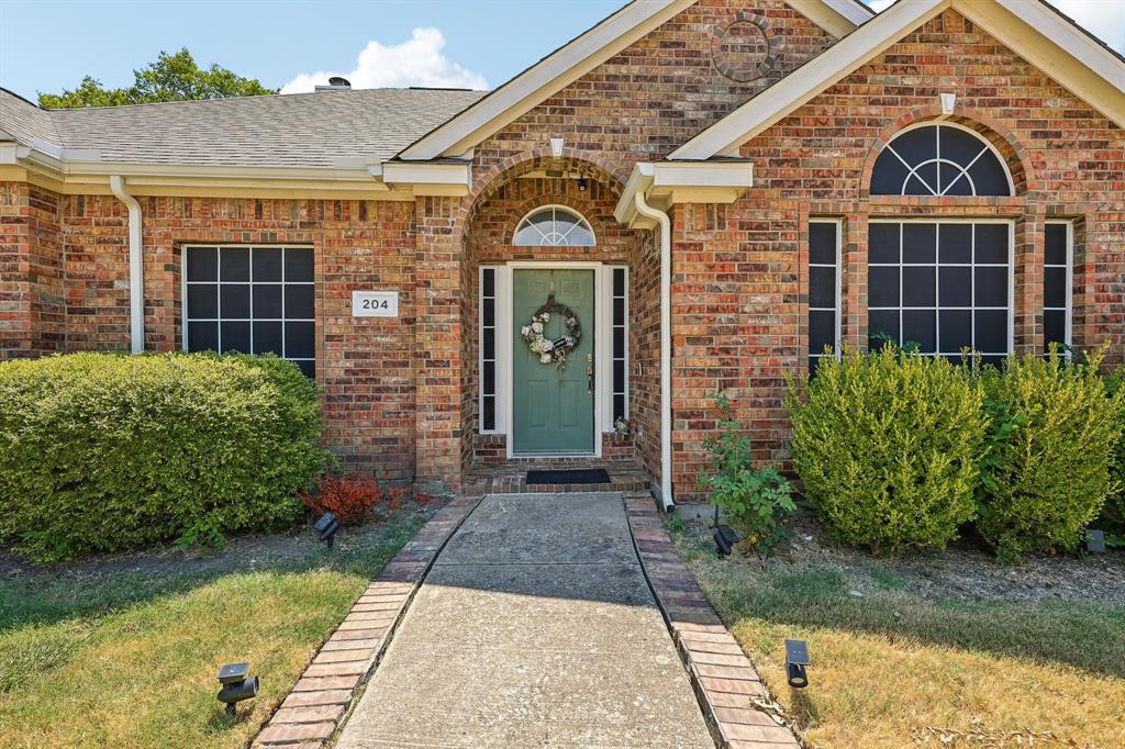 204 Sherwood Drive