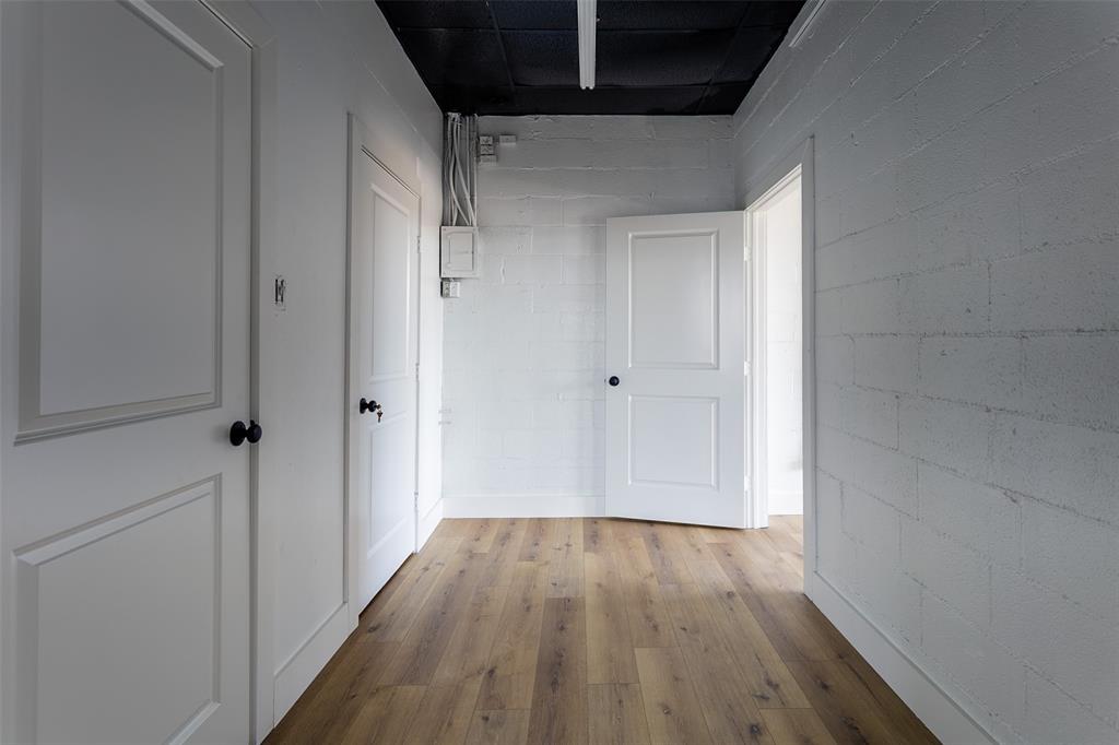 NA - Commercial Lease