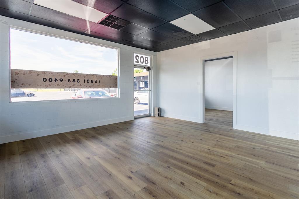 NA - Commercial Lease