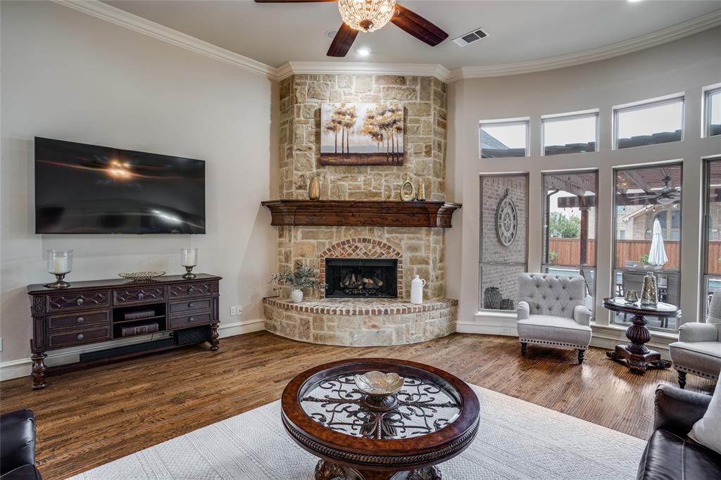 1011 Caribou Drive