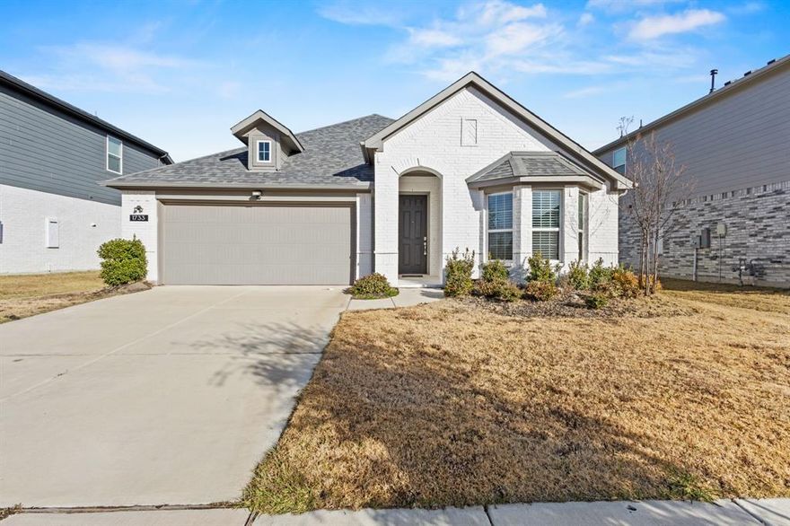 NEWLY UPDATED BEDROOM WOOD FLOORING! 1,981 SQ FT! 4 bedroom, 2 bath with a home office in Celina's Venetian community! 2023 build with modern upgrades + smart home features throughout. Desirable single-story floor plan! Trendy eat-in kitchen with large center island-breakfast bar. Breakfast nook dining! Kitchen opens to a spacious family room, great for entertaining. Neutral interior with plank-tile flooring in all the right places! Bonus room would make a great home office. 4 nicely sized bedrooms, each offers a walk-in closet. Primary suite with full bath! **New Blinds Installed Enjoy a low up keep backyard with a covered patio. 2 car garage! Venetian is a desirable community offering a community pool, lagoon, water park, sand beaches, fitness center, indoor playground, community arcade, entertainment-event center, & biking-walking trails. Great Celina location with easy I-75 access!