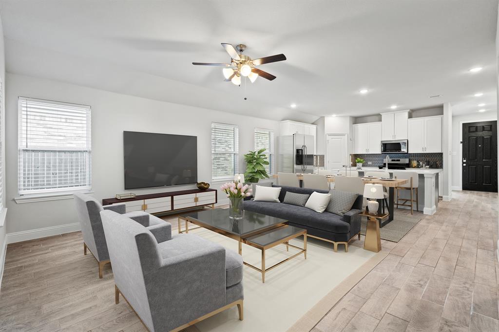 Venetian At Weston, Ph 1 - Residential