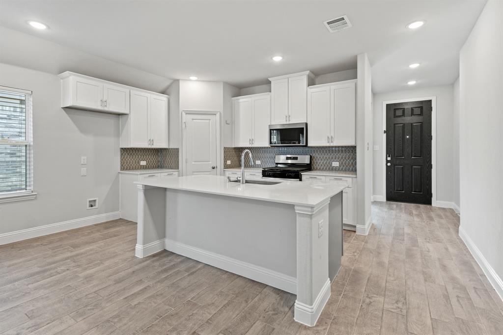 Venetian At Weston, Ph 1 - Residential