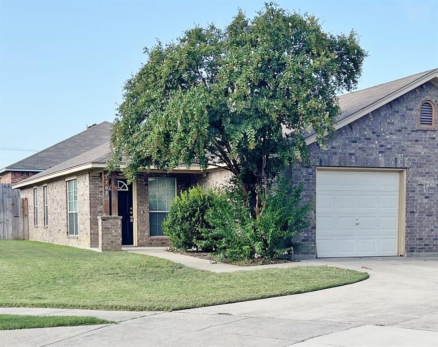 Cozy 3-2-1 duplex nestled on cul-de-sac in CROWLEY ISD! Open floor plan features vaulted ceiling, CH&A and walk-in closets. Breakfast bar open to spacious living area. Galley kitchen offers a dishwasher, disposal, stove and refrigerator. Separate utility area off kitchen with full size W-D connections! Fenced backyard with open patio. Owner maintains front yard mowing. This one is not going to last long! No pets please. Make ready in progress.