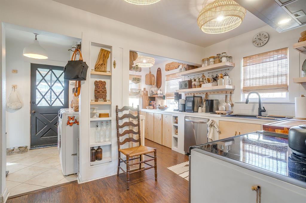 Sylvia Place Add - Residential