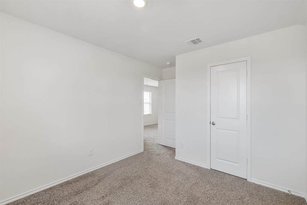 SUTTON FIELDS NORTH - PHASE 2C - Residential Lease